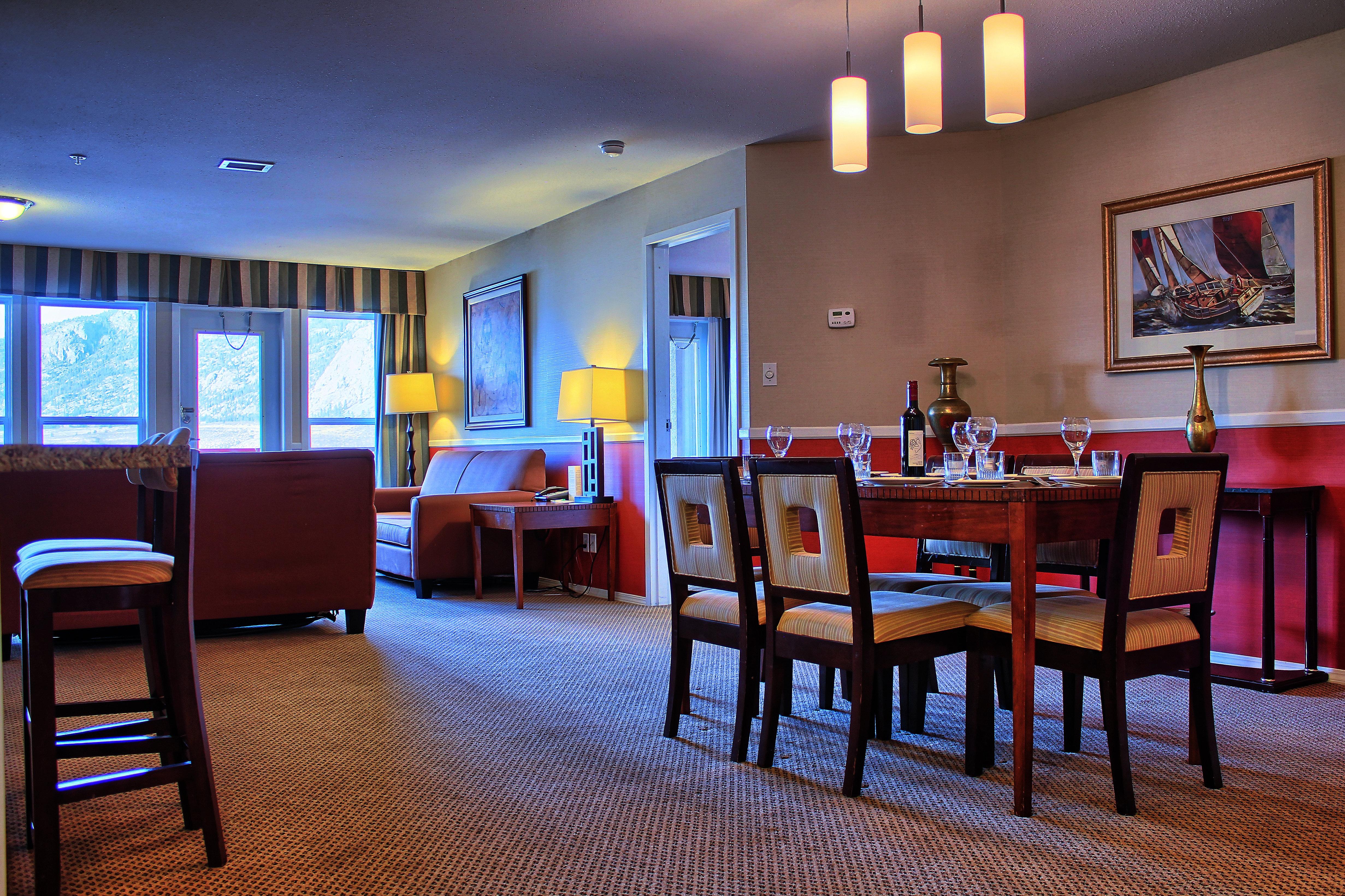 Holiday Inn Hotel & Suites Osoyoos By Ihg Екстериор снимка